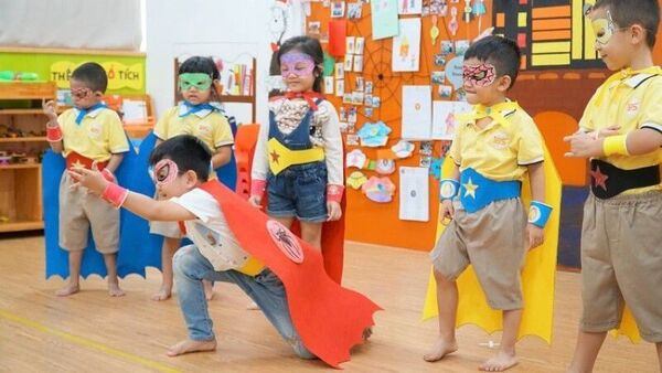 phương pháp montessori và steam