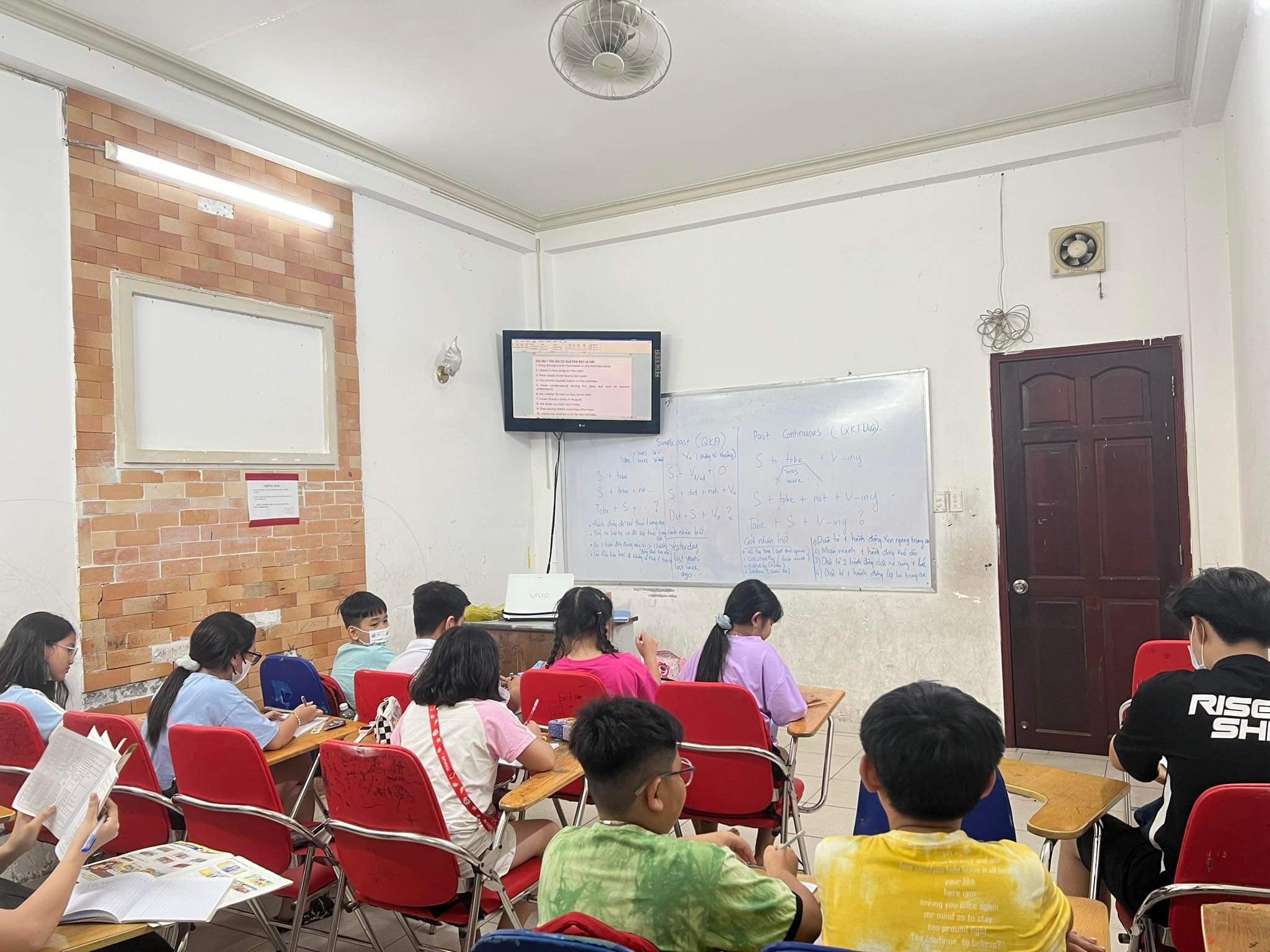 Trung tâm Anh ngữ quốc tế Hello - Tân Bình