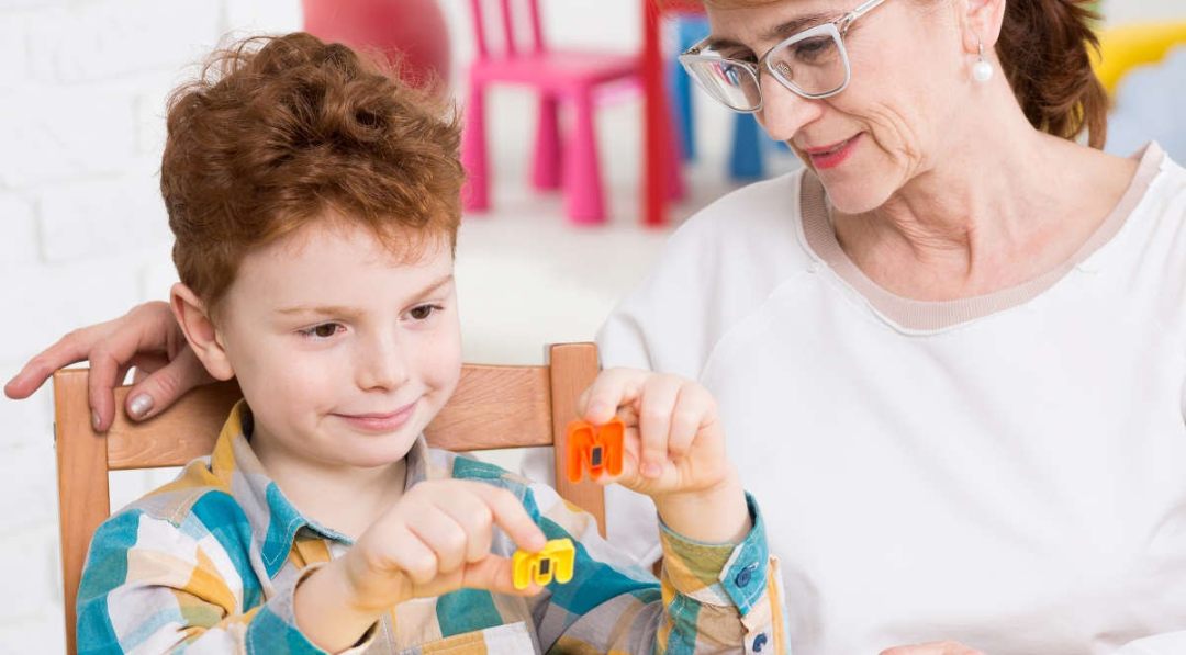 phuong-phap-day-tre-cham-phat-trien-tri-tue-4