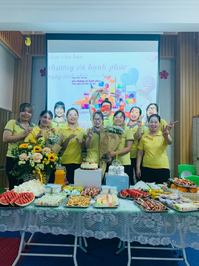 Đội ngũ giáo viên