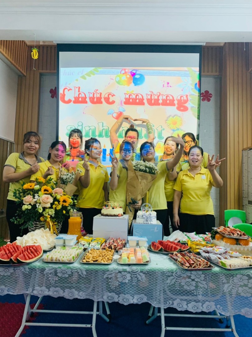 Đội ngũ giáo viên