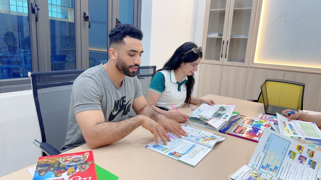 Đội ngũ giáo viên