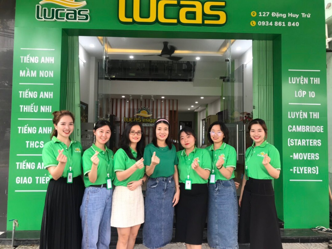 Đội ngũ giáo viên