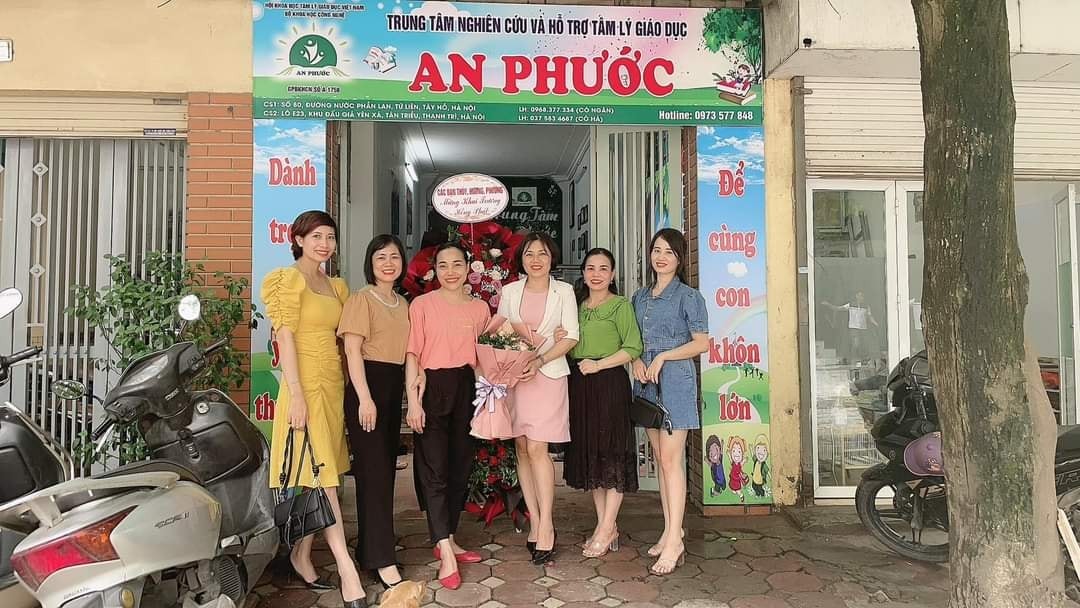 Đội ngũ giáo viên