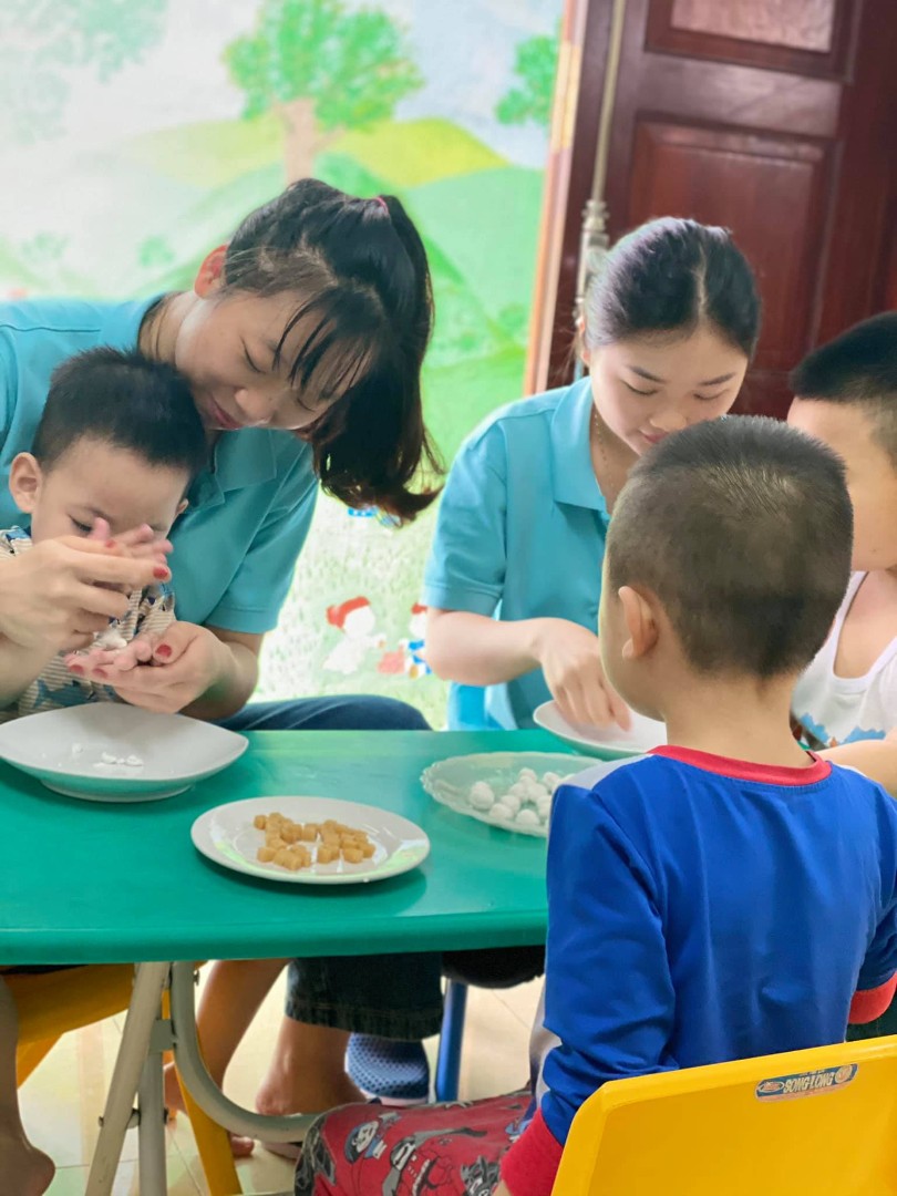 Đội ngũ giáo viên