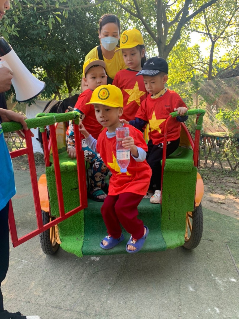 Đội ngũ giáo viên