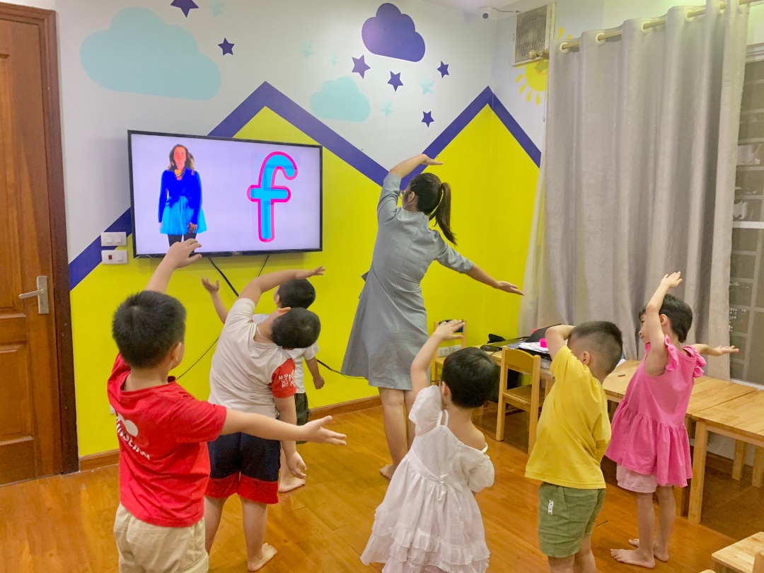 Đội ngũ giáo viên