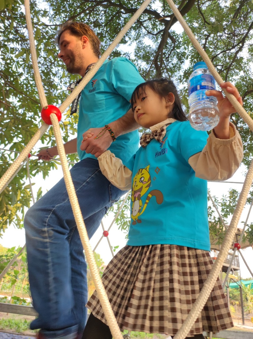 Đội ngũ giáo viên