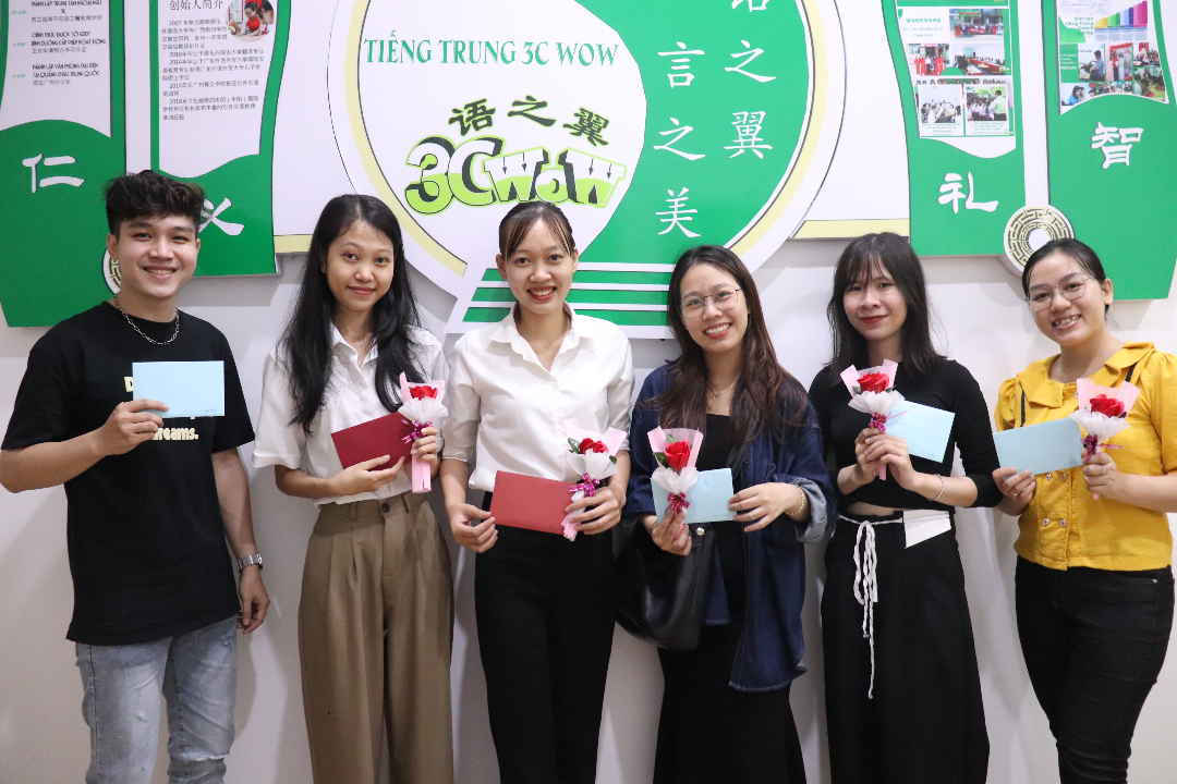 Đội ngũ giáo viên