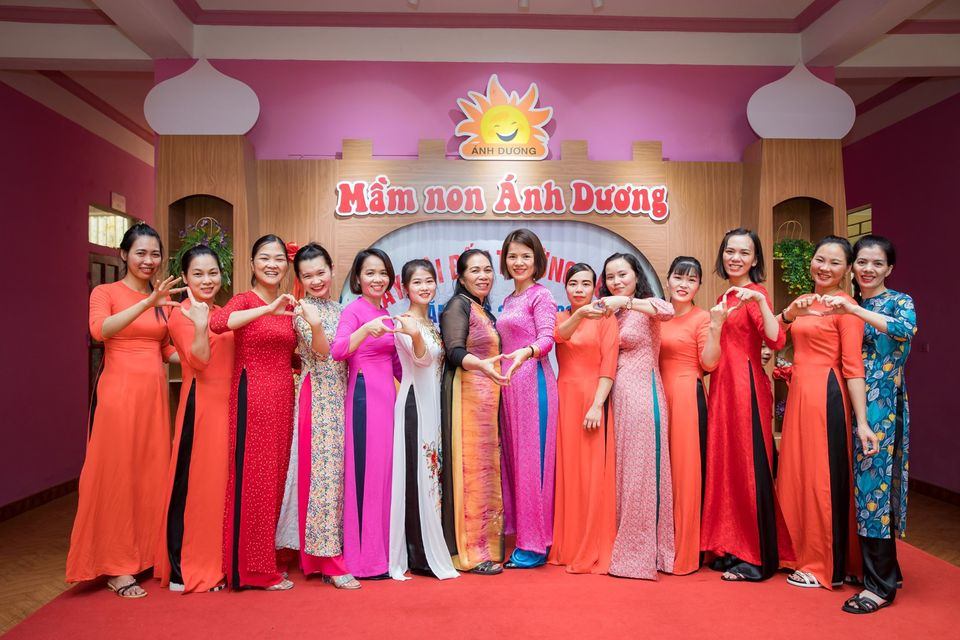 Đội ngũ giáo viên