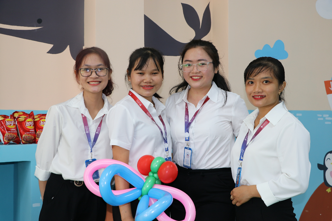 Đội ngũ giáo viên