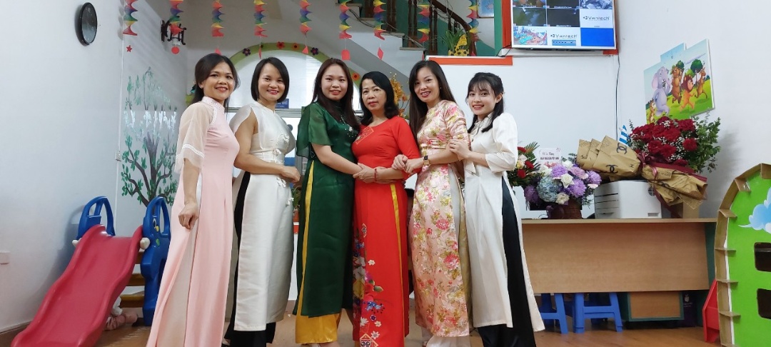 Đội ngũ giáo viên