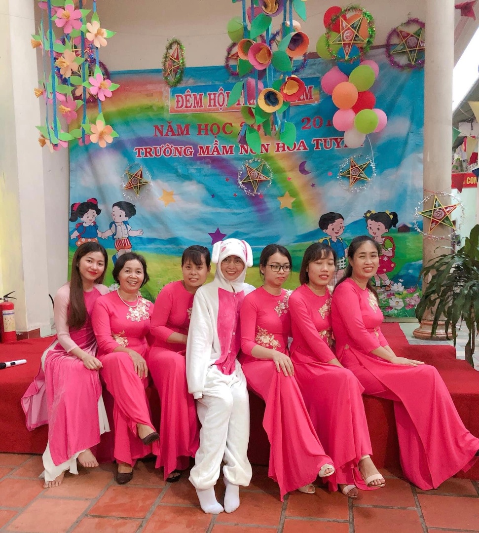 Đội ngũ giáo viên