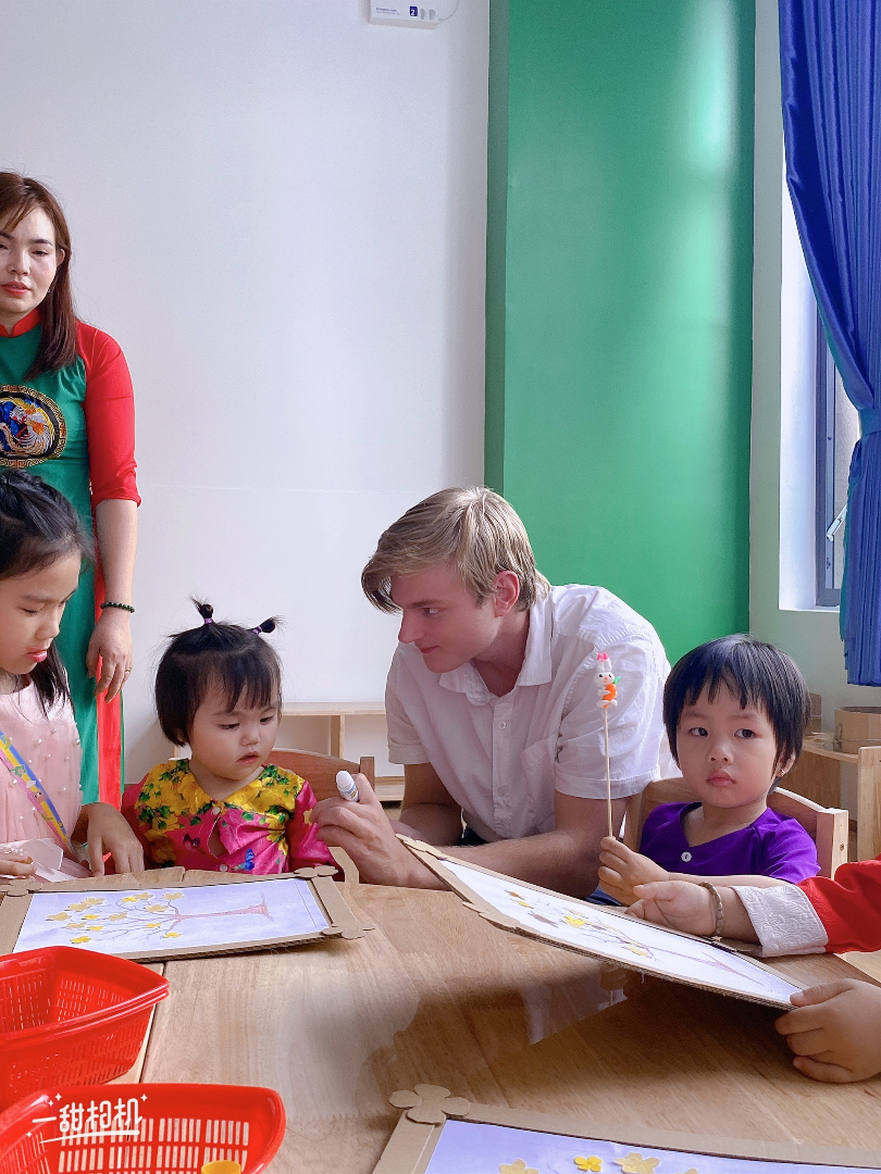 Đội ngũ giáo viên