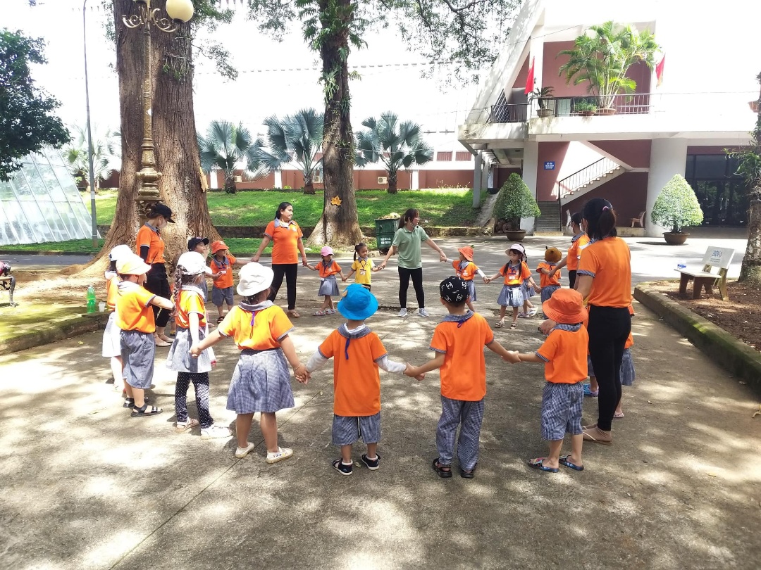 Dịch vụ và tiện ích