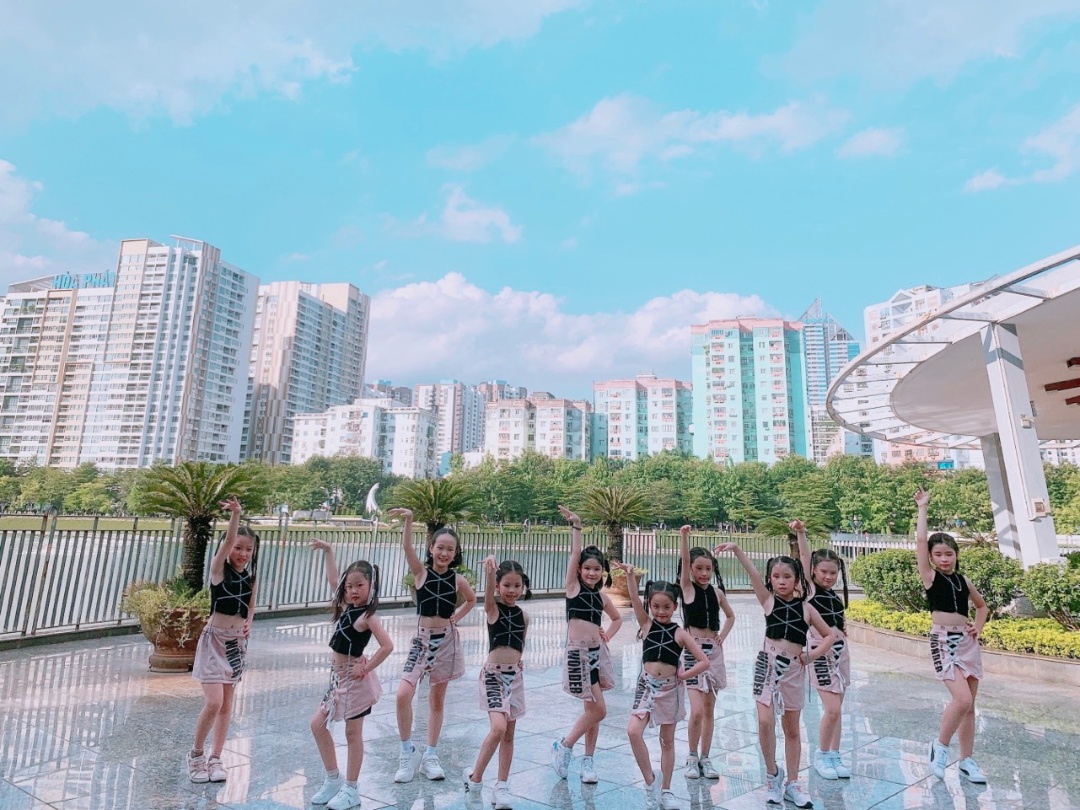 Dịch vụ và tiện ích