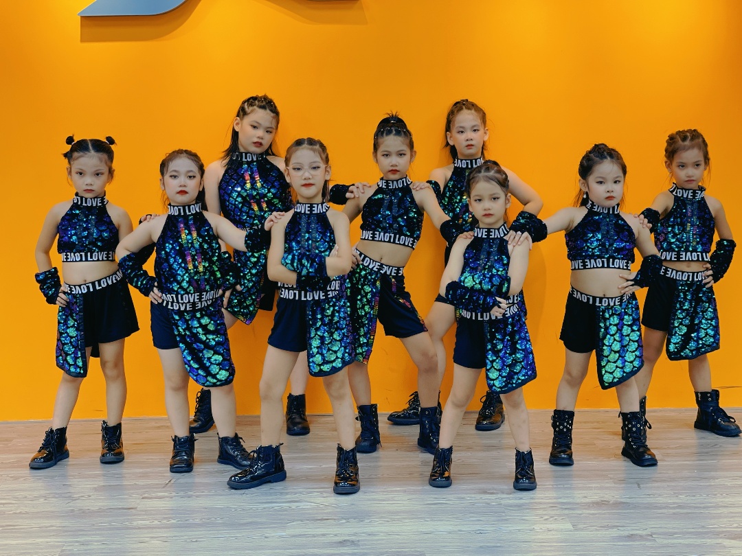 Dịch vụ và tiện ích