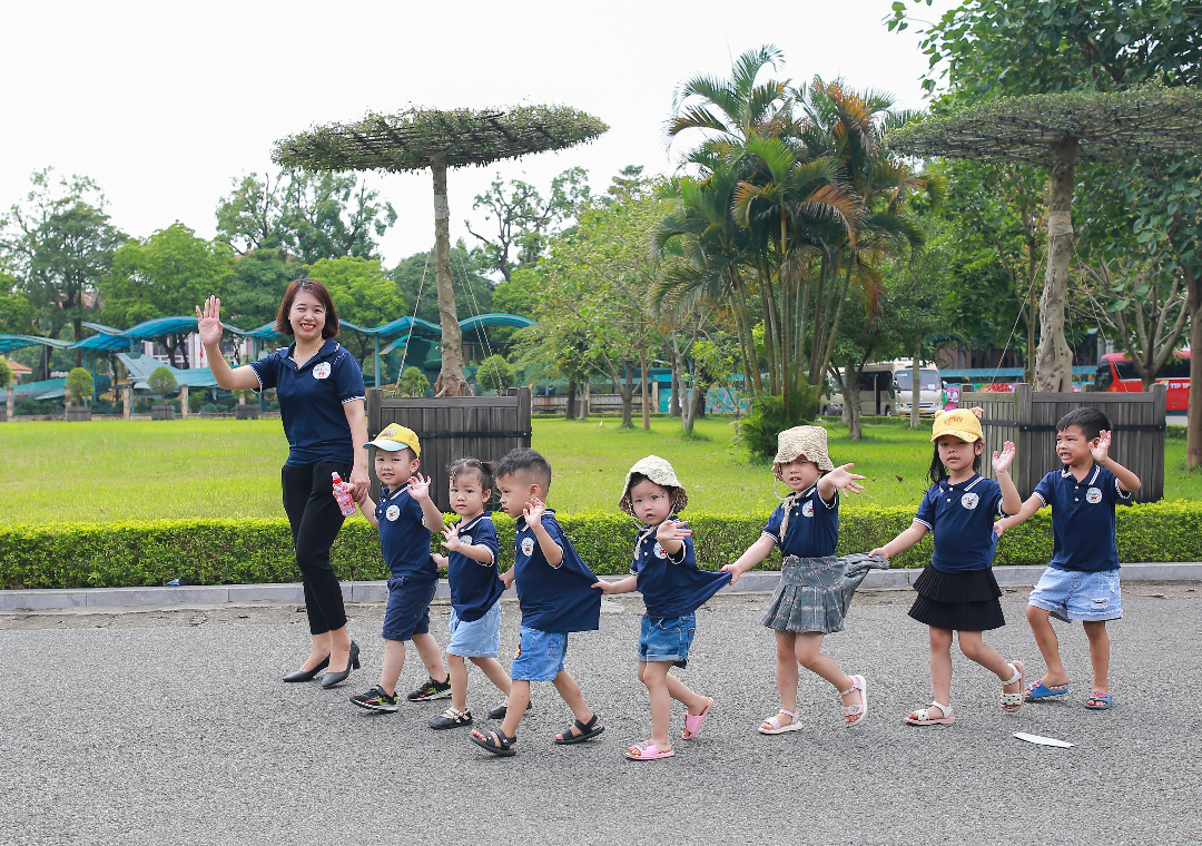 Dịch vụ và tiện ích