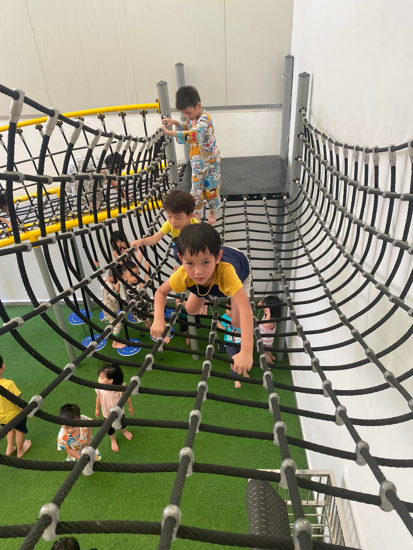 Dịch vụ và tiện ích