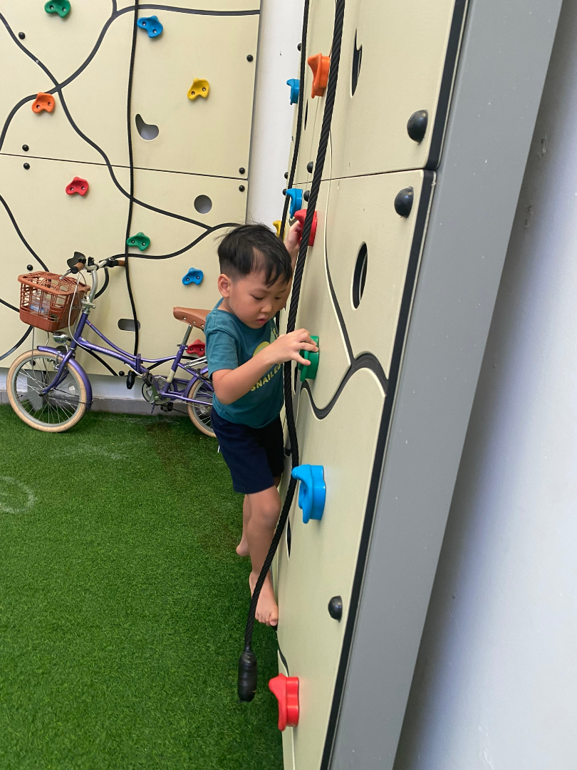 Dịch vụ và tiện ích