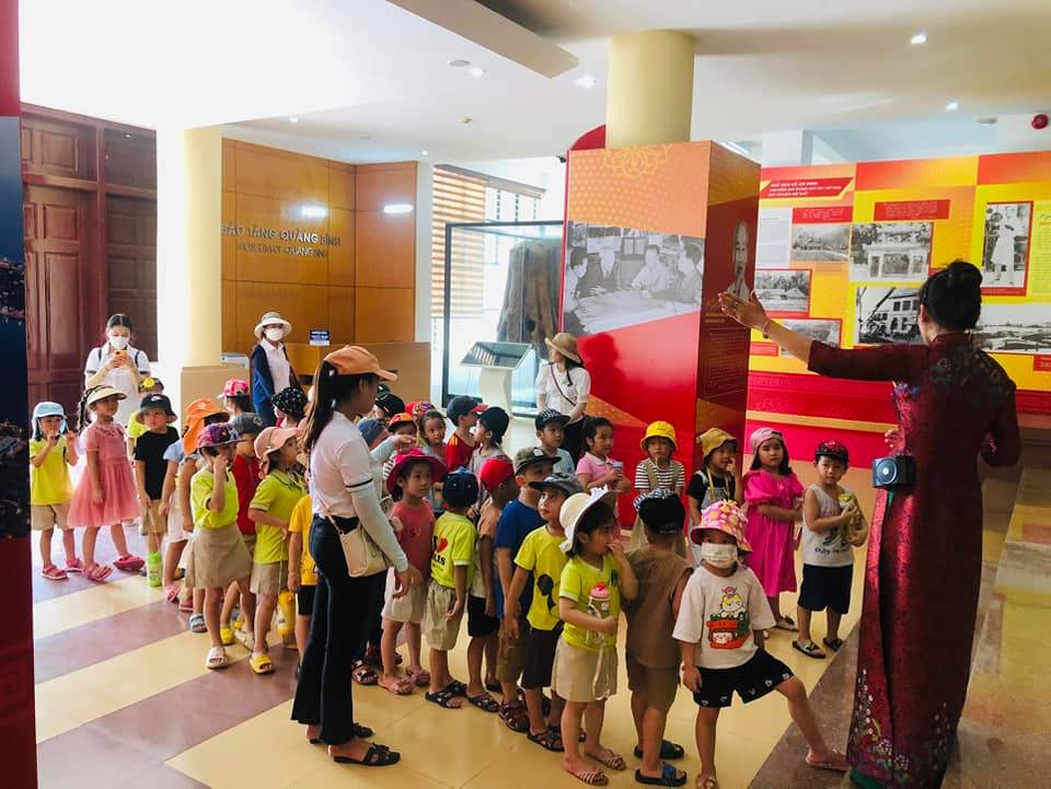 Dịch vụ và tiện ích