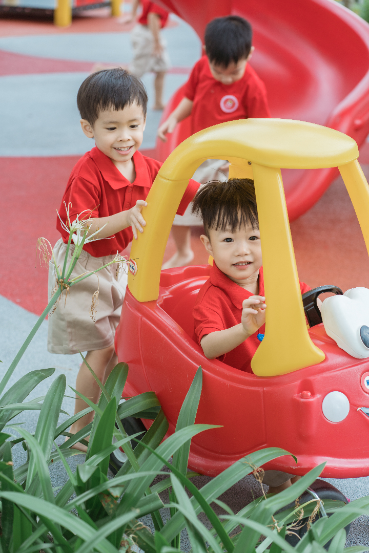 Dịch vụ và tiện ích