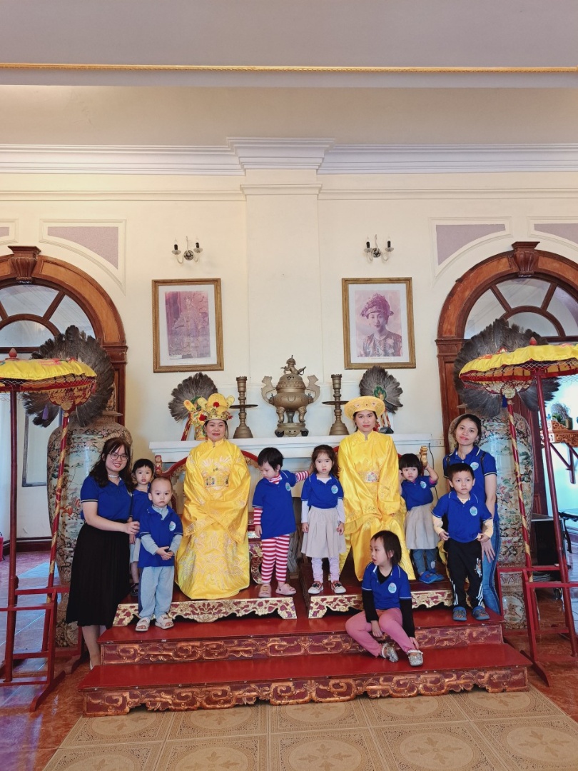 Dịch vụ và tiện ích