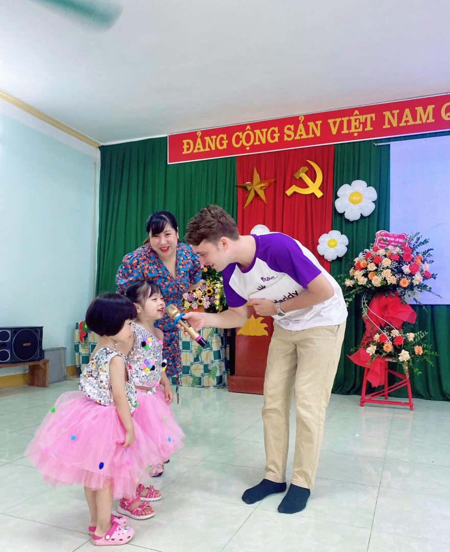 Dịch vụ và tiện ích