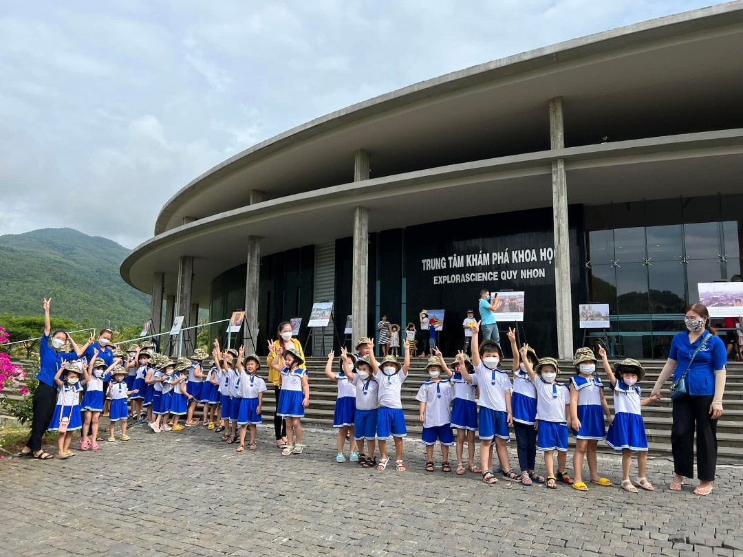 Dịch vụ và tiện ích