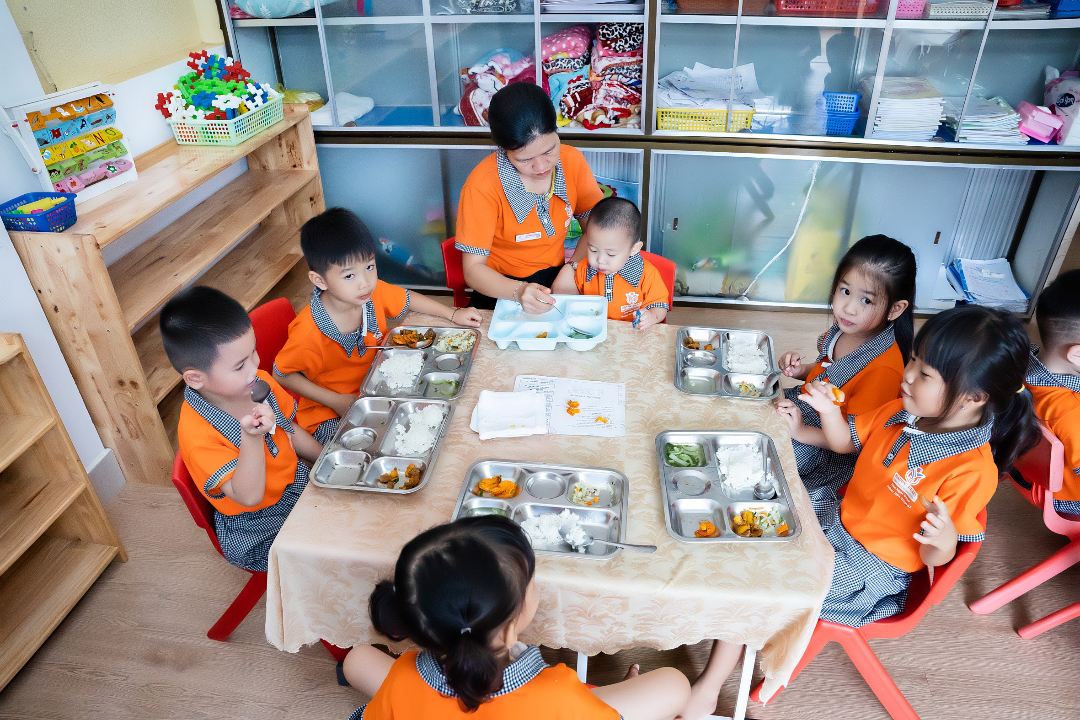 Chế độ dinh dưỡng