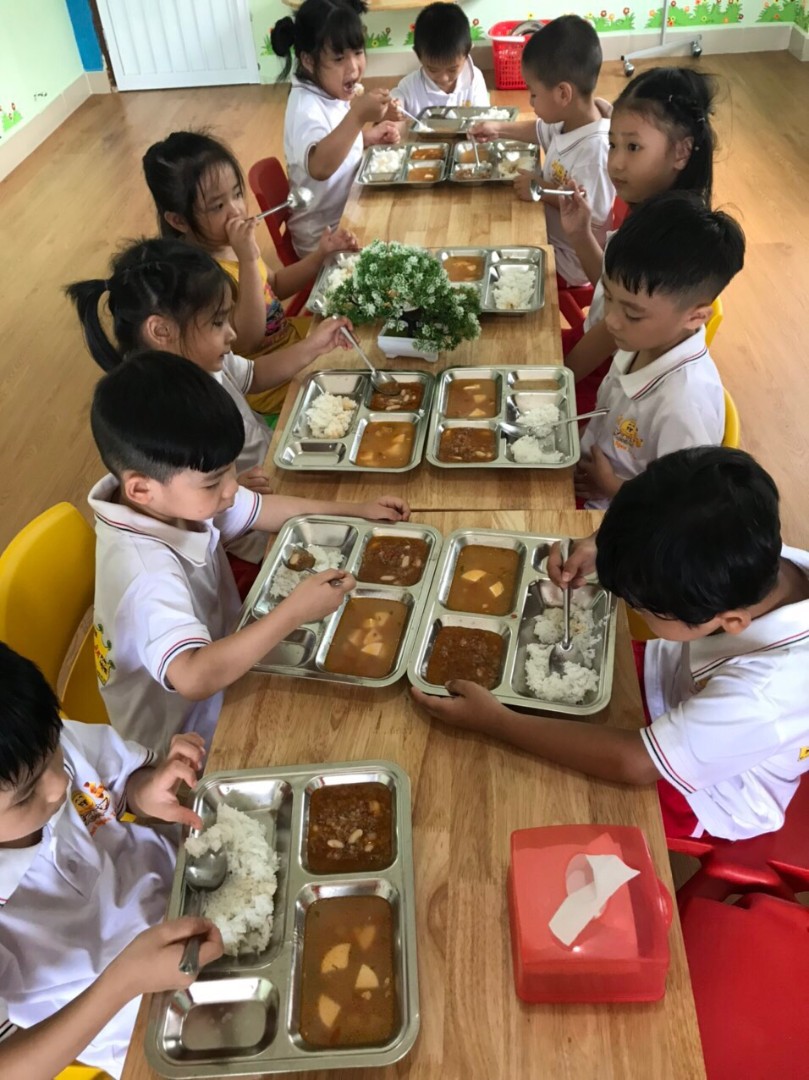 Chế độ dinh dưỡng