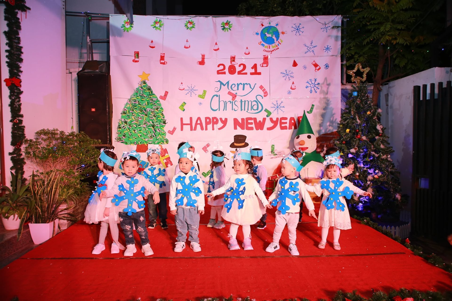 Dịch vụ và tiện ích