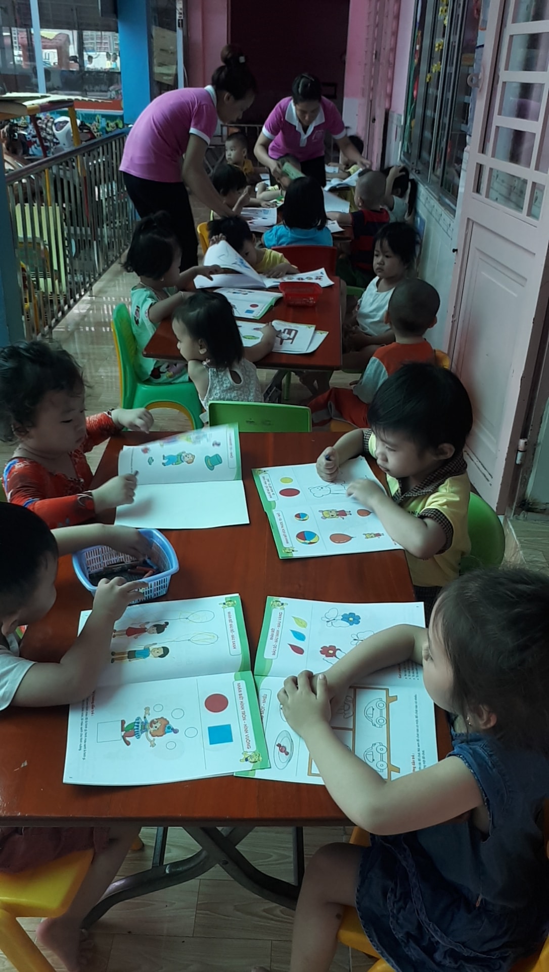 tìm trường mầm non ở Hà Nội, TP HCM