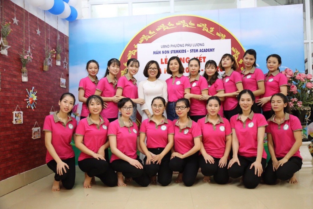 Đội ngũ giáo viên