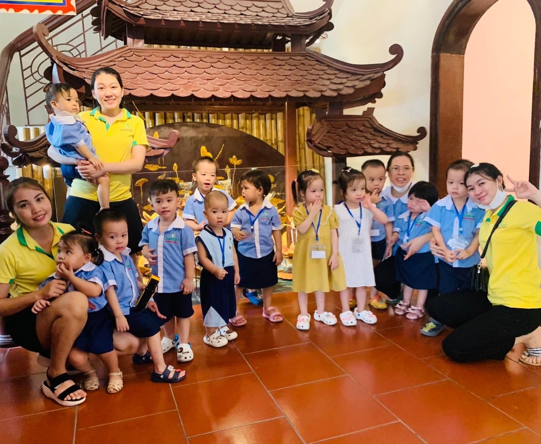 Đội ngũ giáo viên