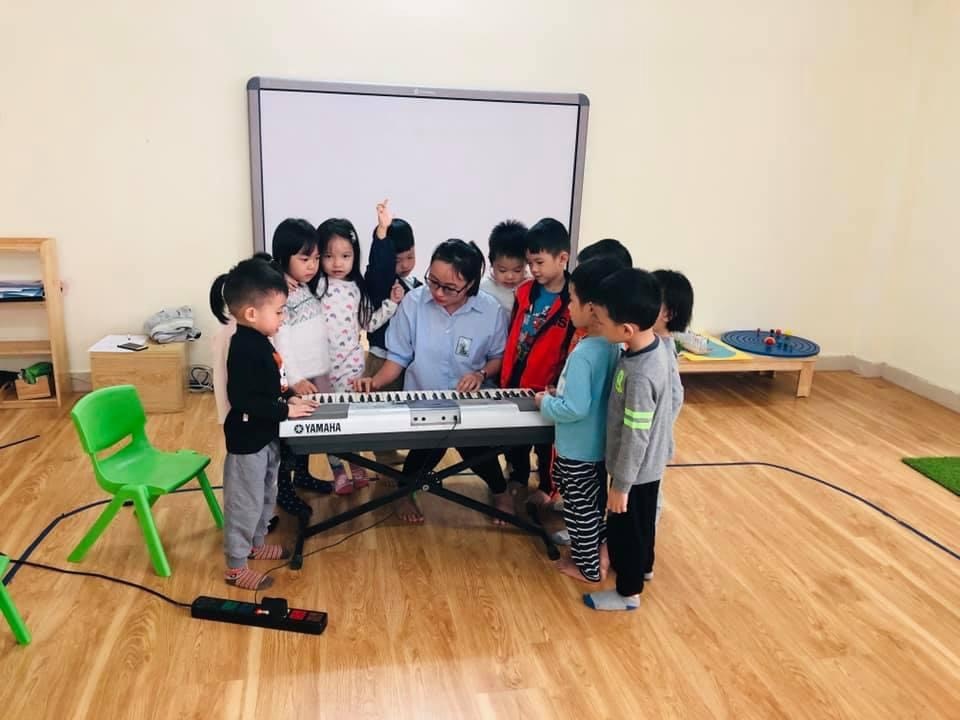 Đội ngũ giáo viên