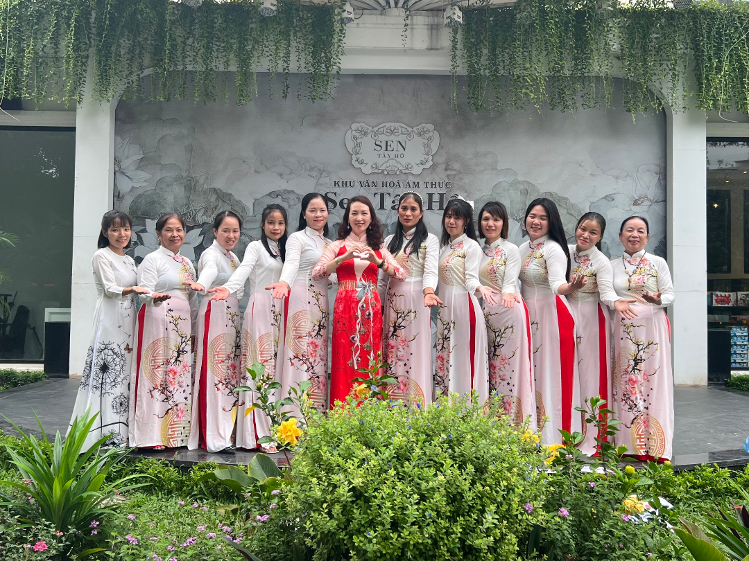 Đội ngũ giáo viên