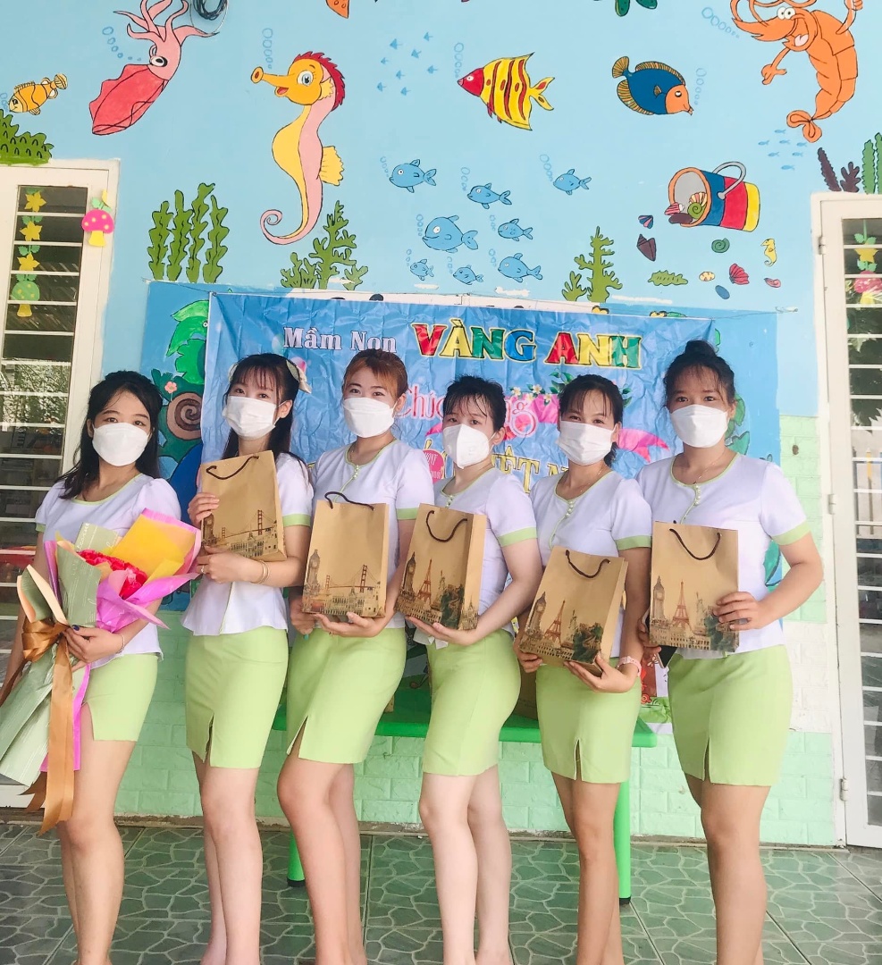 Đội ngũ giáo viên