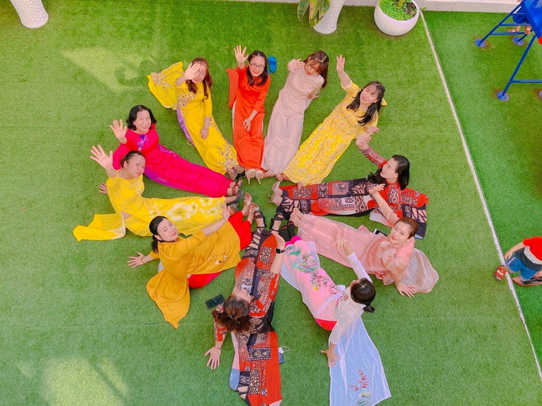 Đội ngũ giáo viên