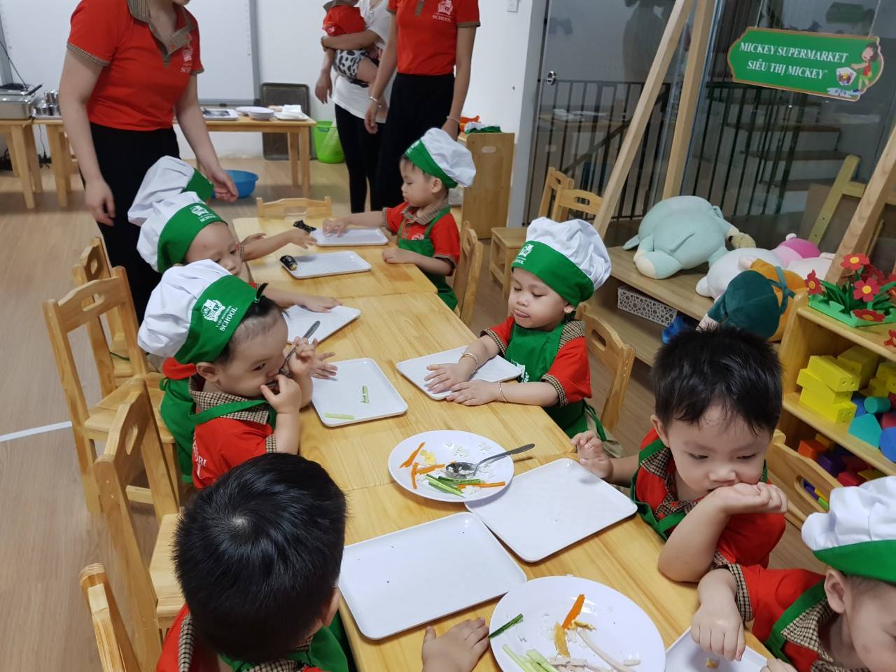 Trường mầm non Ý Việt Montessori School - Embassy Garden KĐT Tây Hồ Tây