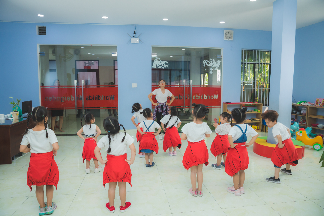 Dịch vụ và tiện ích