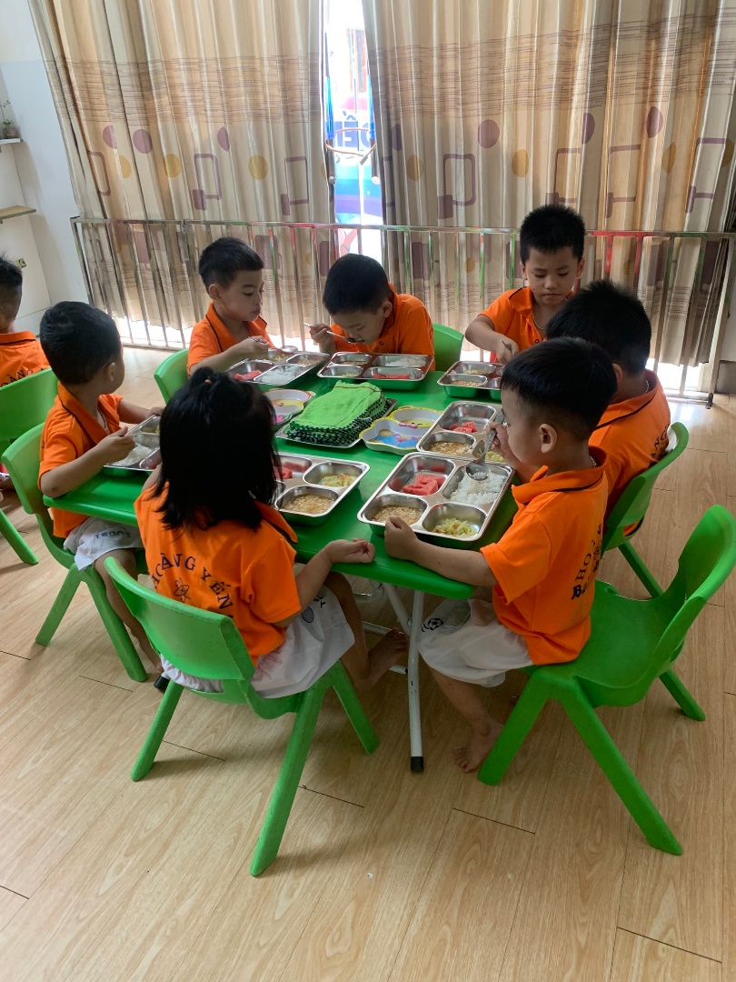 Chế độ dinh dưỡng