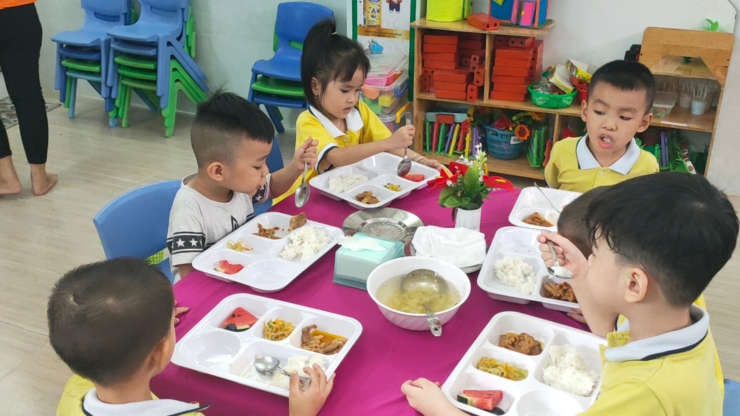 Chế độ dinh dưỡng