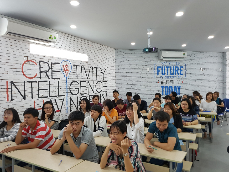 Top 15 trung tâm luyện thi TOEIC TPHCM uy tín
