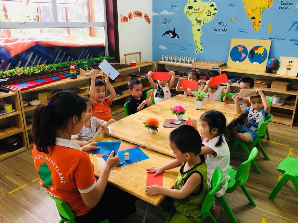Trường mầm non Disneyland Montessori - Đền Lừ