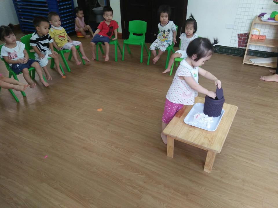 Trường mầm non Hương Sen Montessori - Bắc Linh Đàm