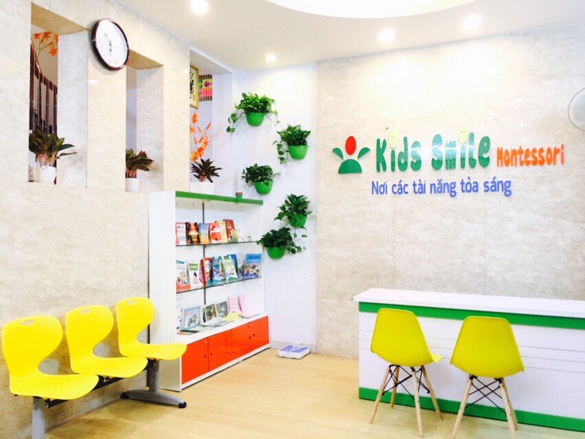 Ảnh của trường Hệ thống mầm non Song ngữ Kids smile Montessori - Quan Hoa (cơ sở 1)