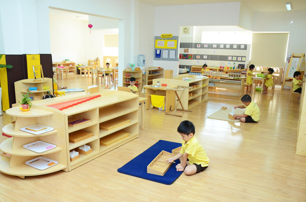 Giảm 5% học phí cho con thứ 2 cùng theo học tại trường