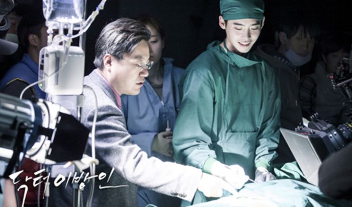 5 Drama Korea yang Bikin Paham Kerja Keras Tenaga Medis ...