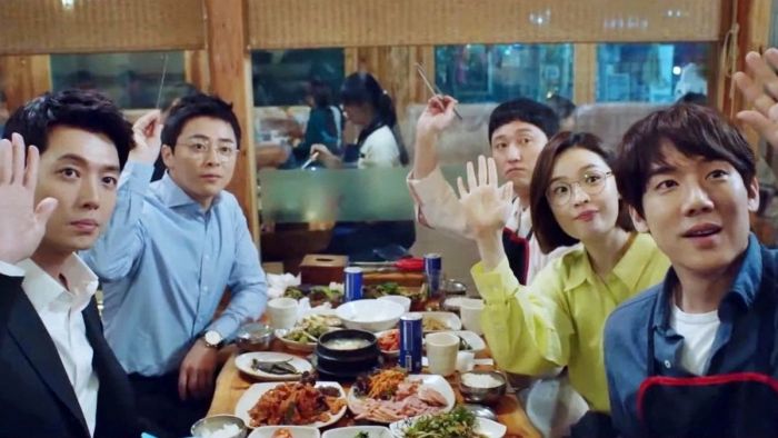 Fakta Drama Korea Hospital Playlist, Geng Dokter yang Manusiawi ...